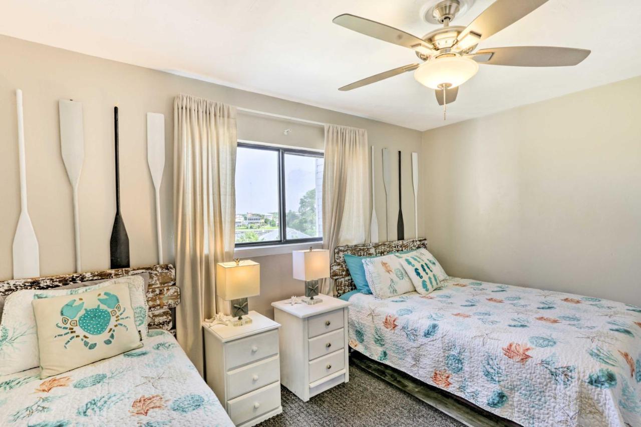 Waterfront Escape With Balcony On Shell Point Beach! Panacea Extérieur photo