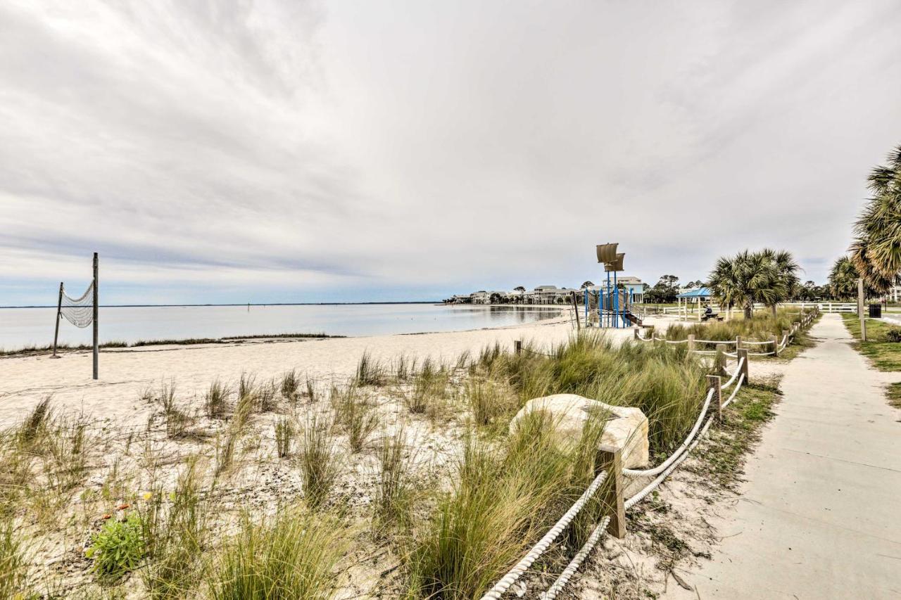 Waterfront Escape With Balcony On Shell Point Beach! Panacea Extérieur photo